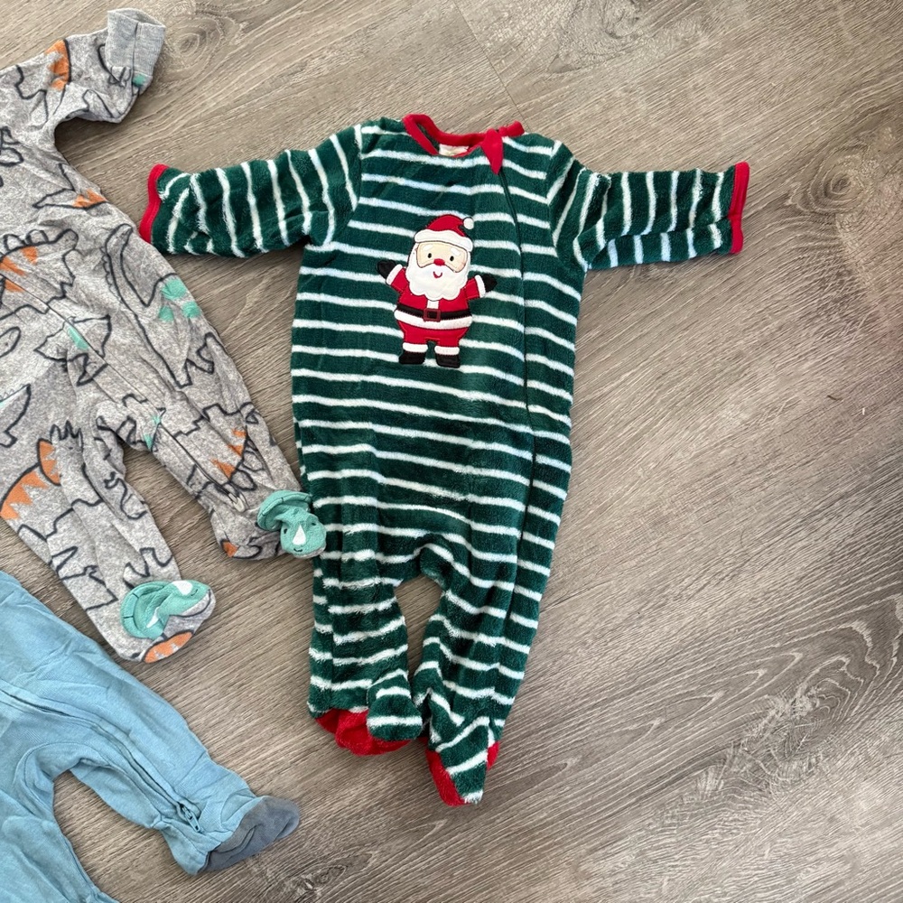 3 Baby Footed Pajamas Santa, Dinos, Blue Size Newborn - Picture 2 of 7